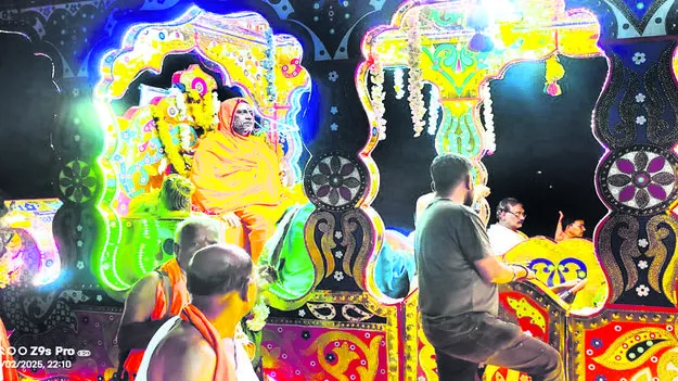 వైభవంగా బృందావన ప్రతిష్ఠ