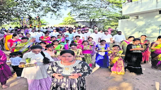 ఘనంగా ఆంజనేయస్వామి గ్రామోత్సవం