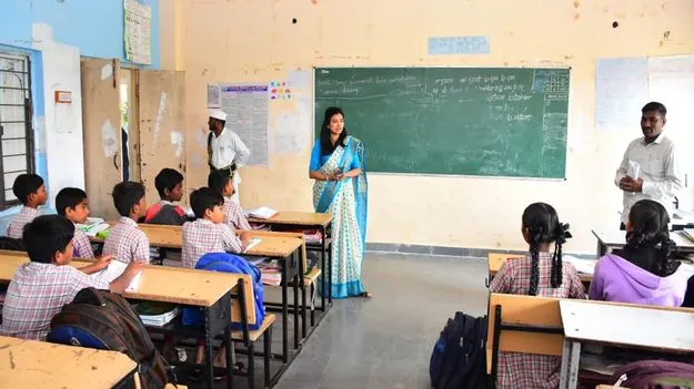 ఉన్నత స్థానాలకు ఎదగాలి