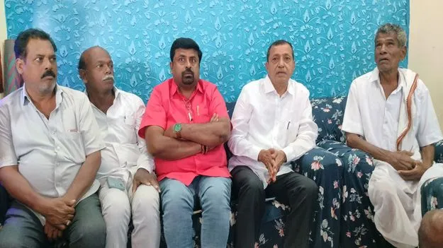 తొమ్మిదిన్నరేళ్ల పాలనలో రాష్ట్రాన్ని దోచుకున్న బీఆర్‌ఎస్‌ 