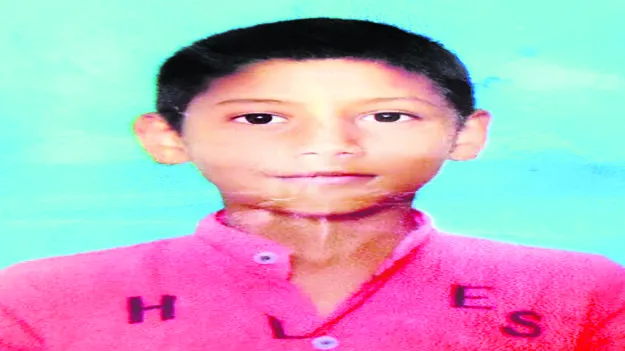 నీటికుంటలో పడి బాలుడి మృతి