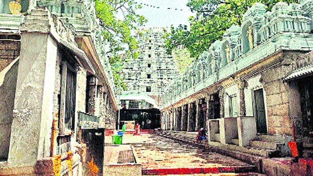 అలిపిరి పాదాల మండపానికి పూర్వ వైభవం