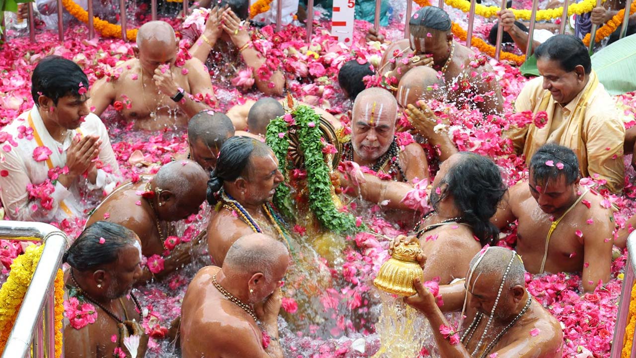 Tiruchanur: వైభ‌వంగా శ్రీ పద్మావతి అమ్మవారి పంచమి తీర్థం