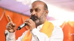 Bandi Sanjay: సింపతీ పెంచే కుట్ర.. సీఎం రేవంత్‌పై బండి సంజయ్ కీలక వ్యాఖ్యలు