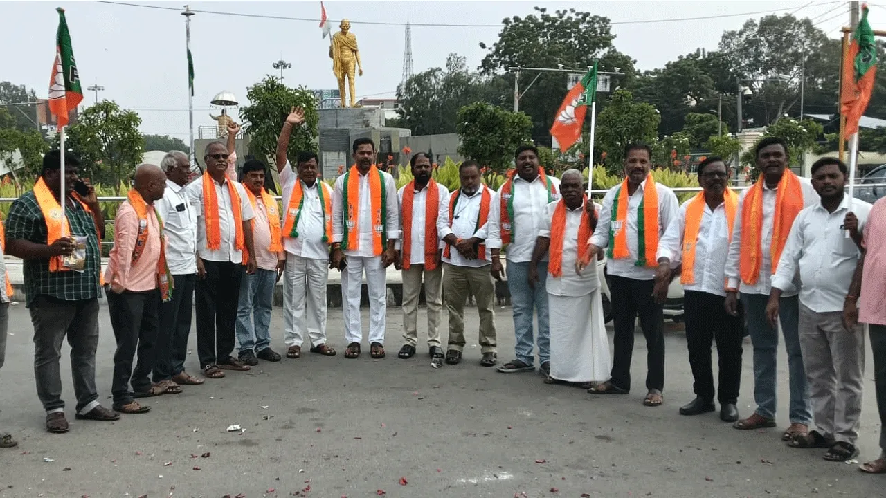 బీజేపీ సంబరాలు