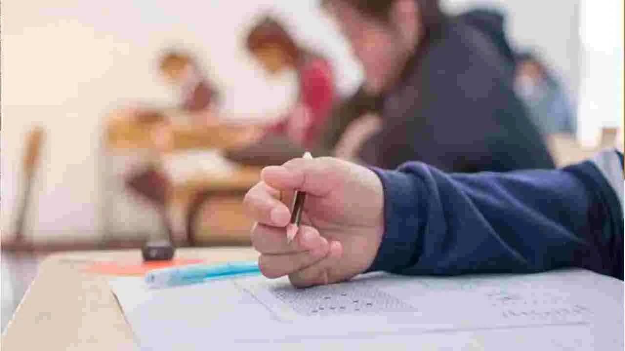 BPSC: రాష్ట్ర చరిత్రలోనే తొలిసారి.. 935 పోస్టులకు 9.7 లక్షల దరఖాస్తులు