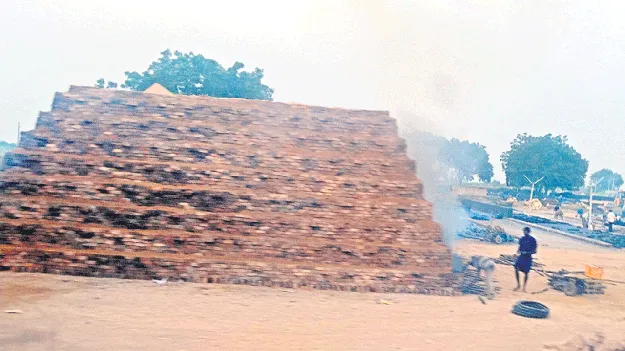 ఇటుక బట్టీలకు గడ్డుకాలం..