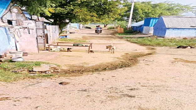 అభివృద్ధికి దూరం