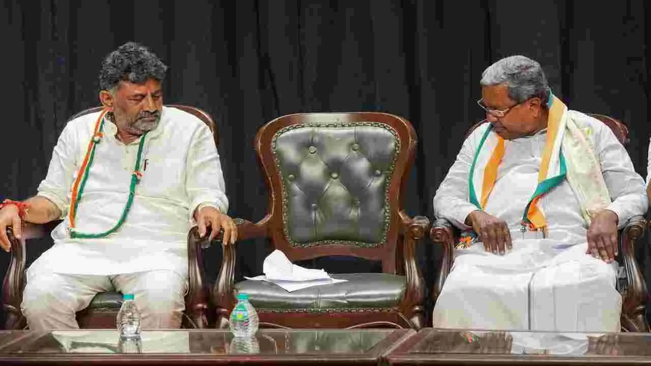 Siddaramaiah: ఢిల్లీలో డీకే విధేయులు.. సీఎం మార్పుపై సిద్ధరామయ్య ఆసక్తికర వ్యాఖ్యలు