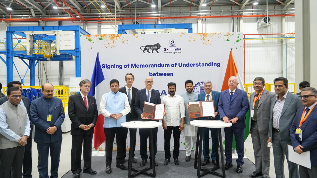 CM Revanth: సఫ్రాన్ ఎమ్‌ఆర్‌వో నూతన సెంటర్‌ ప్రారంభం.. పాల్గొన్న సీఎం రేవంత్ 