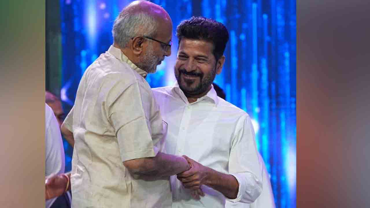 Ramoji Excellence Awards: రామోజీ ఎక్స్‌లెన్స్ అవార్డ్స్.. పాల్గొన్న తెలుగు రాష్ట్రాల సీఎంలు