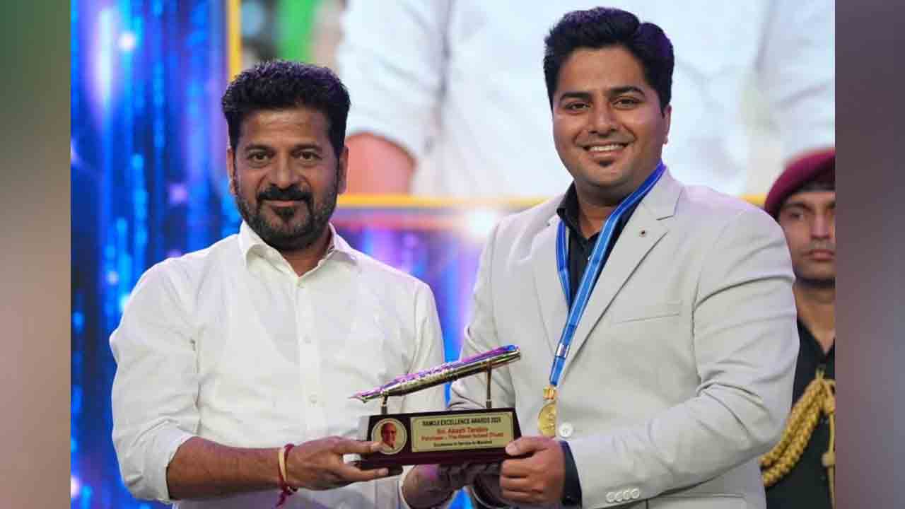 Ramoji Excellence Awards: రామోజీ ఎక్స్‌లెన్స్ అవార్డ్స్.. పాల్గొన్న తెలుగు రాష్ట్రాల సీఎంలు