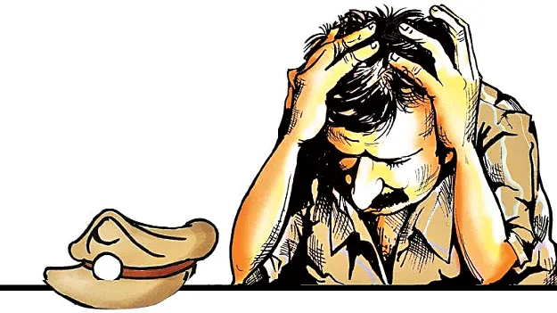 Struggling with workload పనిభారంతో సతమతం