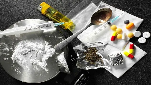 Hyderabad Drug Bus: హైదరాబాద్‌కు భారీగా డ్రగ్స్.. చెక్‌ పెట్టిన పోలీసులు