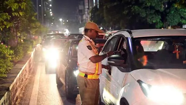 Hyderabad Drunk Driving: డ్రంక్ అండ్ డ్రైవ్‌లో భారీగా పట్టుబడ్డ మందుబాబులు