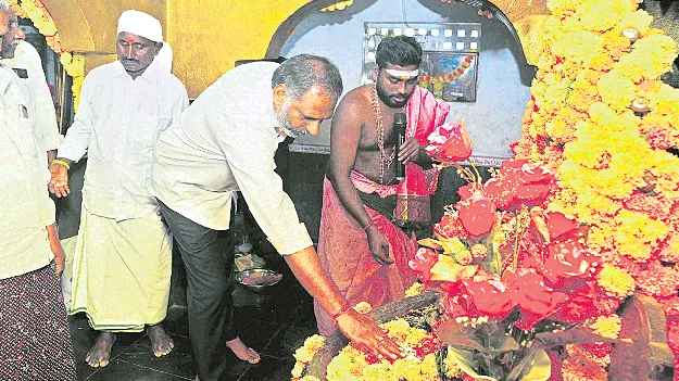 ఘనంగా హనుమాన్‌ సాయి మందిర వార్షికోత్సవం