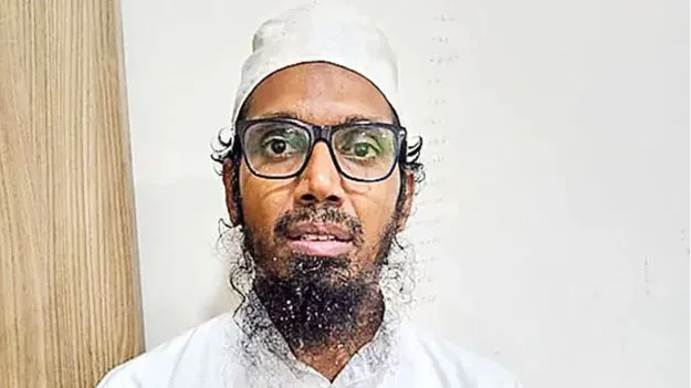 Gujarat ATS Raids: టెర్రరిస్ట్ సయ్యద్ నివాసంలో గుజరాత్ పోలీసుల సోదాలు