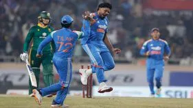 IND vs SA: హర్షిత్ రాణా విజృంభణ.. కష్టాల్లో దక్షిణాఫ్రికా.. 