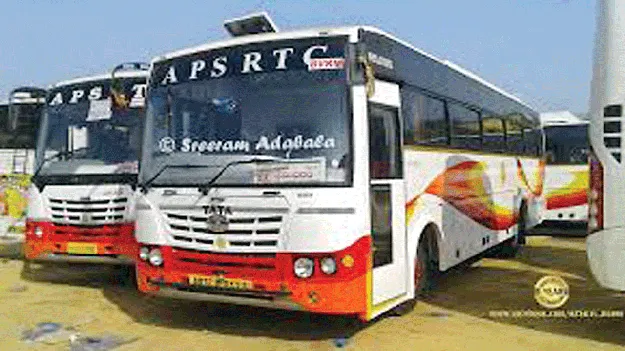 పండగ స్పెషల్‌ లేనట్టే! 