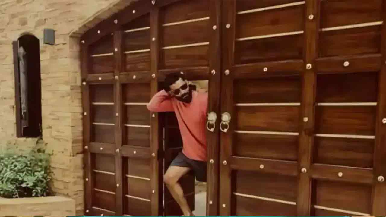 Indian Cricketers Houses: టీమిండియా క్రికెటర్ల టాప్ 9 విల్లాలు ఇవే..!