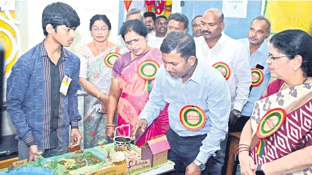 శాస్త్రీయ దృక్పథంతో ప్రాజెక్టులు రూపొందించాలి