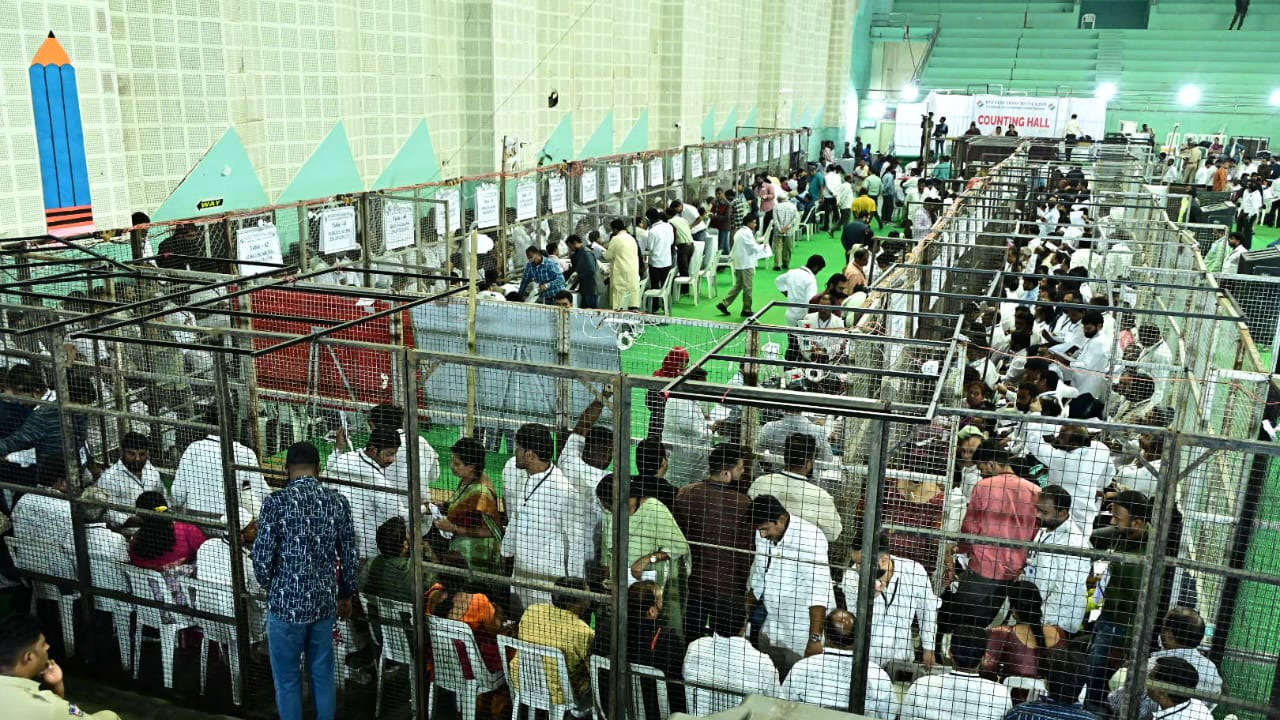 Jubilee Hills Bypoll Counting: జూబ్లీహిల్స్ ఉప ఎన్నిక కౌంటింగ్ ప్రారంభం.. గెలుపెవరిదో