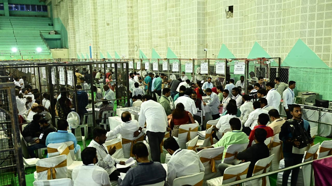 Jubilee Hills Bypoll Counting: జూబ్లీహిల్స్ ఉప ఎన్నిక కౌంటింగ్ ప్రారంభం.. గెలుపెవరిదో