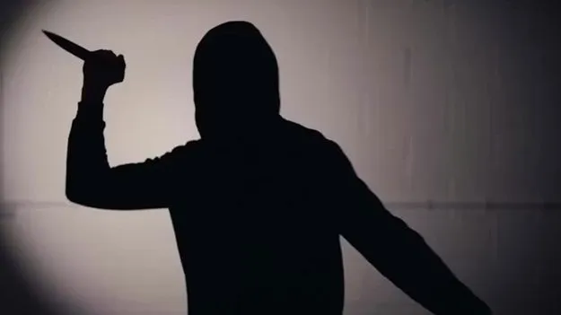 Kakinada: నర్సుపై కత్తులతో ఆగంతకుల దాడి.. ఏం జరిగిందంటే