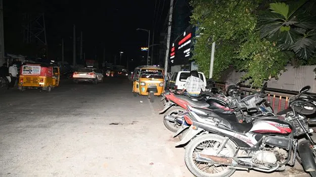 నిబంధనలకు నీళ్లు