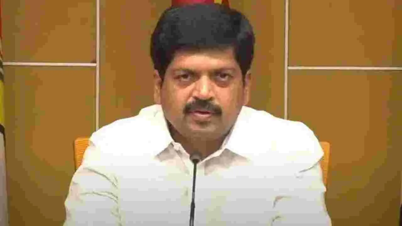 AP minister Kollu Ravindra: జగన్ బెదిరింపు రాజకీయాలు మానుకోవాలి: మంత్రి కొల్లు రవీంద్ర