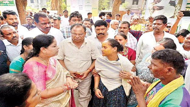 A Sea of Tears..! కన్నీటి సంద్రం..!