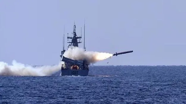 Pakistan Navy missile test: యాంటీ-షిప్ బాలిస్టిక్ మిసైల్ ప్రయోగించిన పాకిస్థాన్..