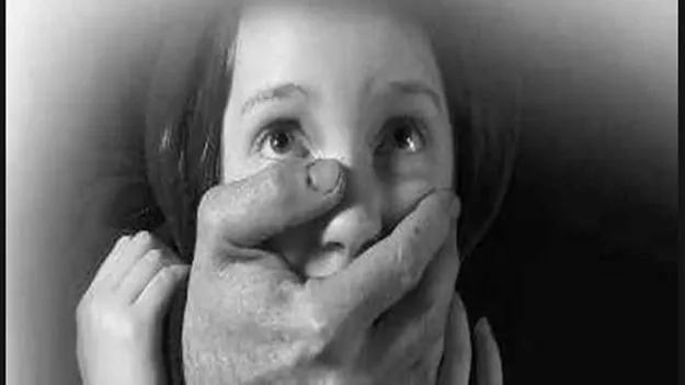 Chennai News: కత్తులు సాన పెడతామంటూ వచ్చి పిల్లల కిడ్నాప్‌ యత్నం.. 