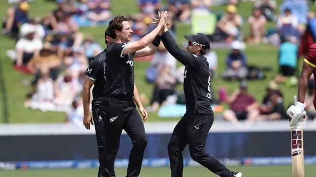 NZ VS WI: అదరగొట్టిన న్యూజిలాండ్‌.. వన్డే సిరీస్ కైవసం