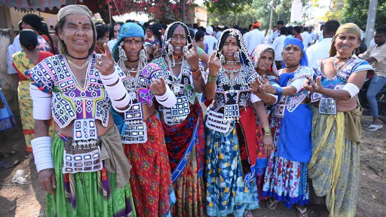 తుది పోలింగ్‌కు పోటెత్తిన ఓటర్లు.. నేటితో ముగిసిన పంచాయతి ఎన్నికల ప్రక్రియ
