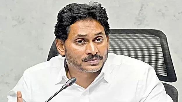 AP News: టీడీపీ నేత సంచలన కామెంట్స్.. జగన్‌.. ఏపీ మాఫియా డాన్‌