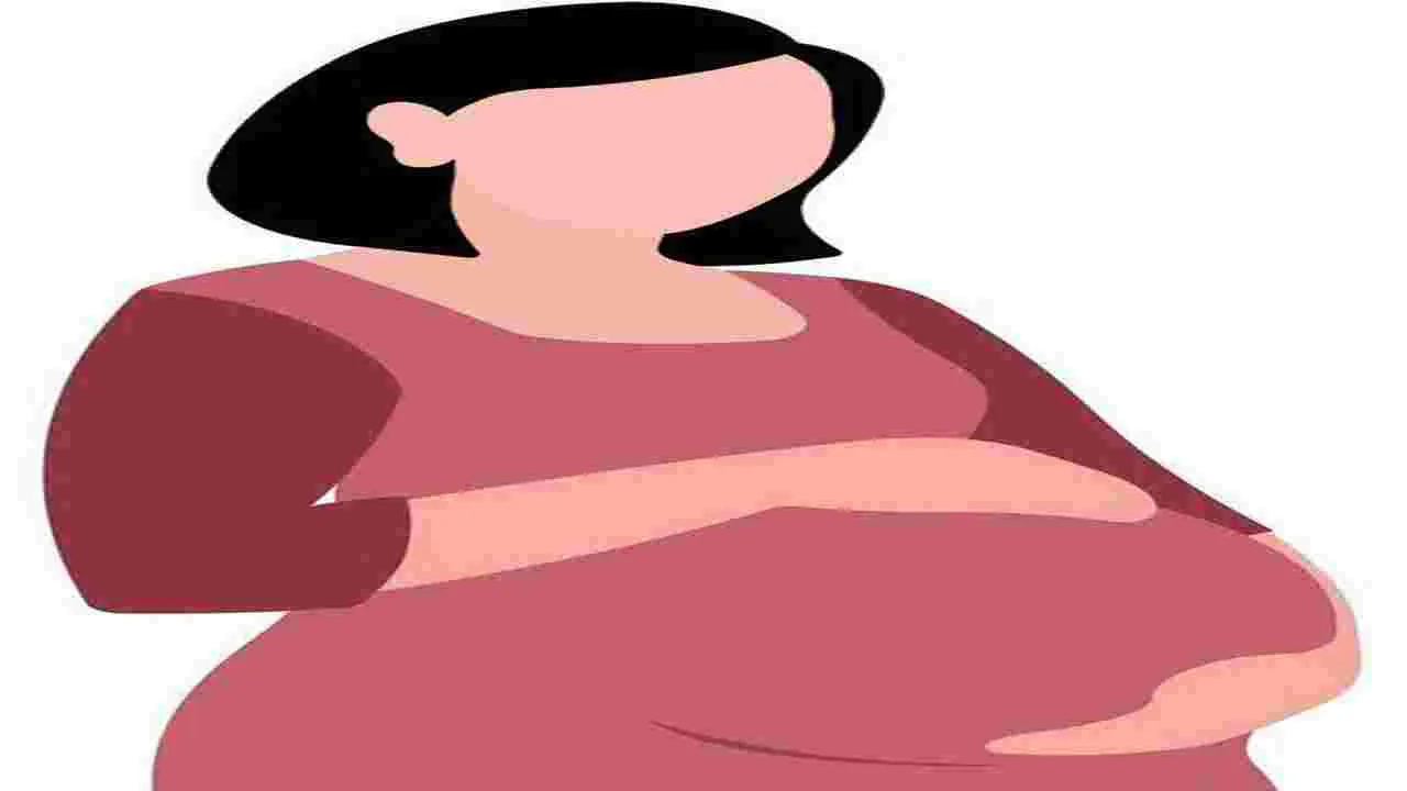 అమ్మ కడుపుపై కత్తెర గాట్లు 