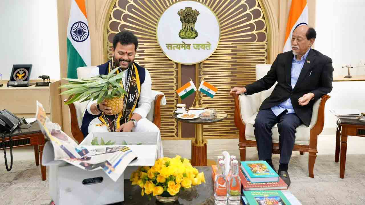 Neiphiu Rio: నాగాలాండ్ సీఎం  నేఫ్యూ రియోతో కేంద్రమంత్రి రామ్మోహన్ నాయుడు భేటీ