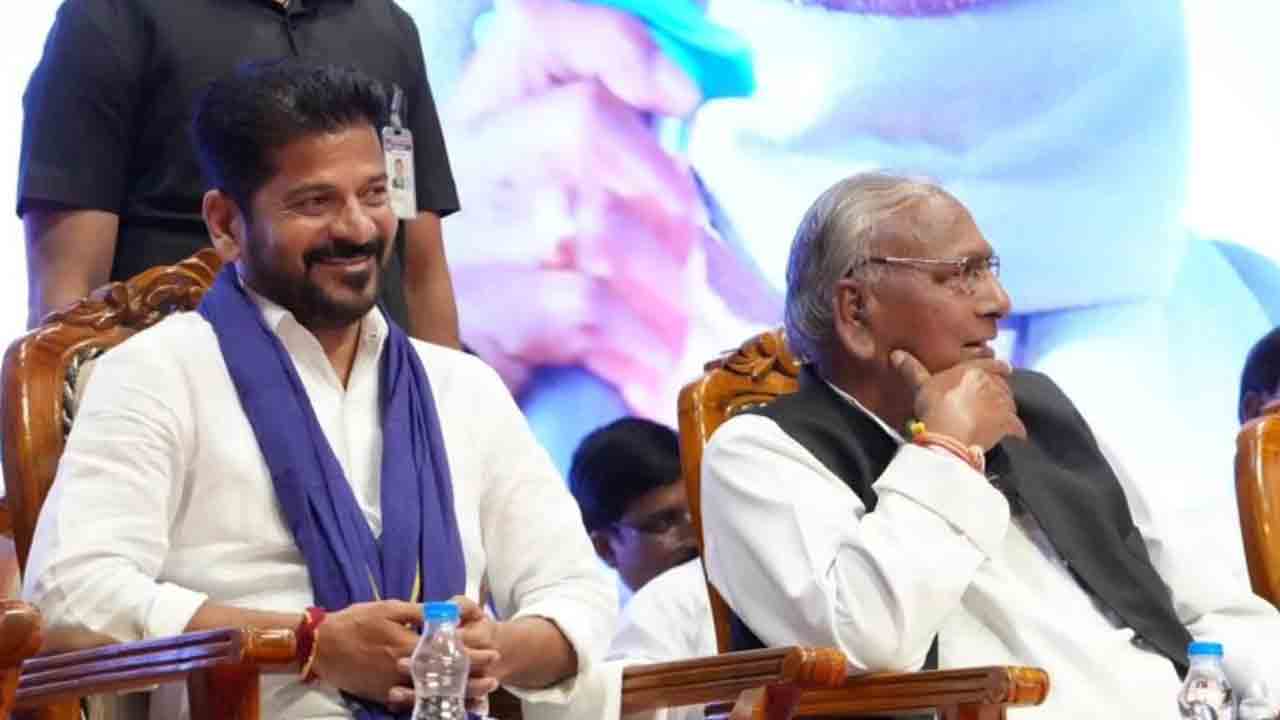  CM Revanth Reddy: కవి అందెశ్రీ సంస్మరణ సభ.. హాజరైన సీఎం రేవంత్‌రెడ్డి 