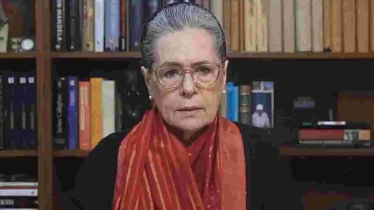 Sonia Gandhi: ఉపాధి హామీ పథకంపై బుల్డోజర్.. సోనియాగాంధీ ఫైర్ 