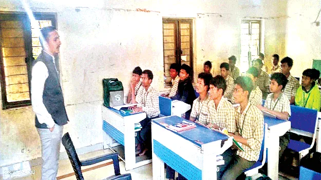   10th Class Students  టెన్త్‌ విద్యార్థులపై ప్రత్యేక దృష్టి 