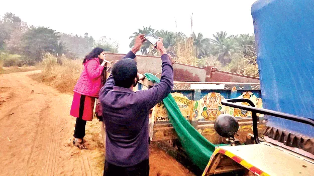   Sand   ఇసుక అక్రమంగా తరలిస్తే చర్యలు