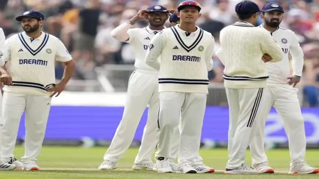 Team India 2nd Test: గువాహటి టెస్ట్‌లో భారీ మార్పులు..? గిల్, కుల్దీప్ యాదవ్ దూరం కాబోతున్నారా..