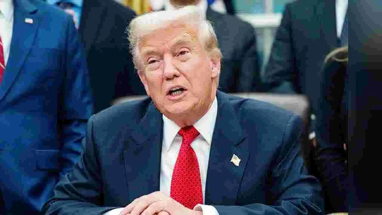 Donald Trump: చనిపోయిన ఉగ్రవాదులకు క్రిస్మస్ శుభాకాంక్షలు.. డొనాల్డ్ సంచలన కామెంట్స్