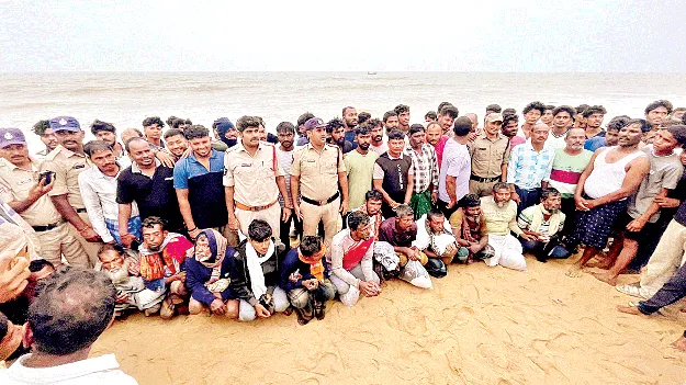 దారి తప్పిన బంగ్లాదేశీయులు