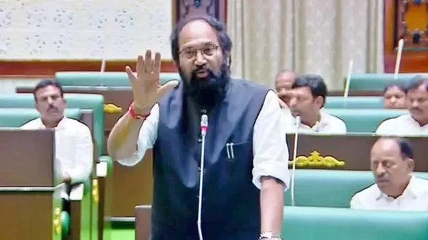 Minister Uttam:ఏపీ ప్రాజెక్టులపై మంత్రి ఉత్తమ్ సంచలన వ్యాఖ్యలు