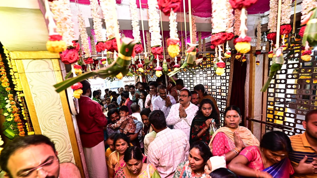 Vaikuntha Ekadashi: హైదరాబాద్‌లోని దేవాలయాల్లో వైకుంఠ ఏకాదశి శోభ