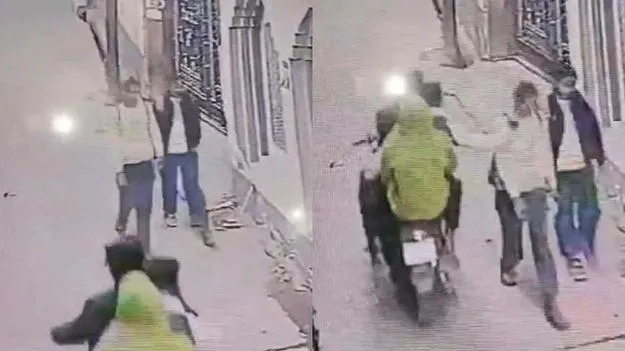 Viral CCTV Video: బరితెగించిన యువకుడు.. రోడ్డుపై వెళుతున్న యువతితో..
