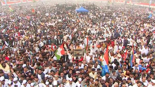 Vote Chor Gaddi Chhod: ఢిల్లీ రామ్‌లీలా మైదానంలో కాంగ్రెస్ 'ఓట్ చోర్, గద్దీ ఛోడ్' మహా ధర్నా