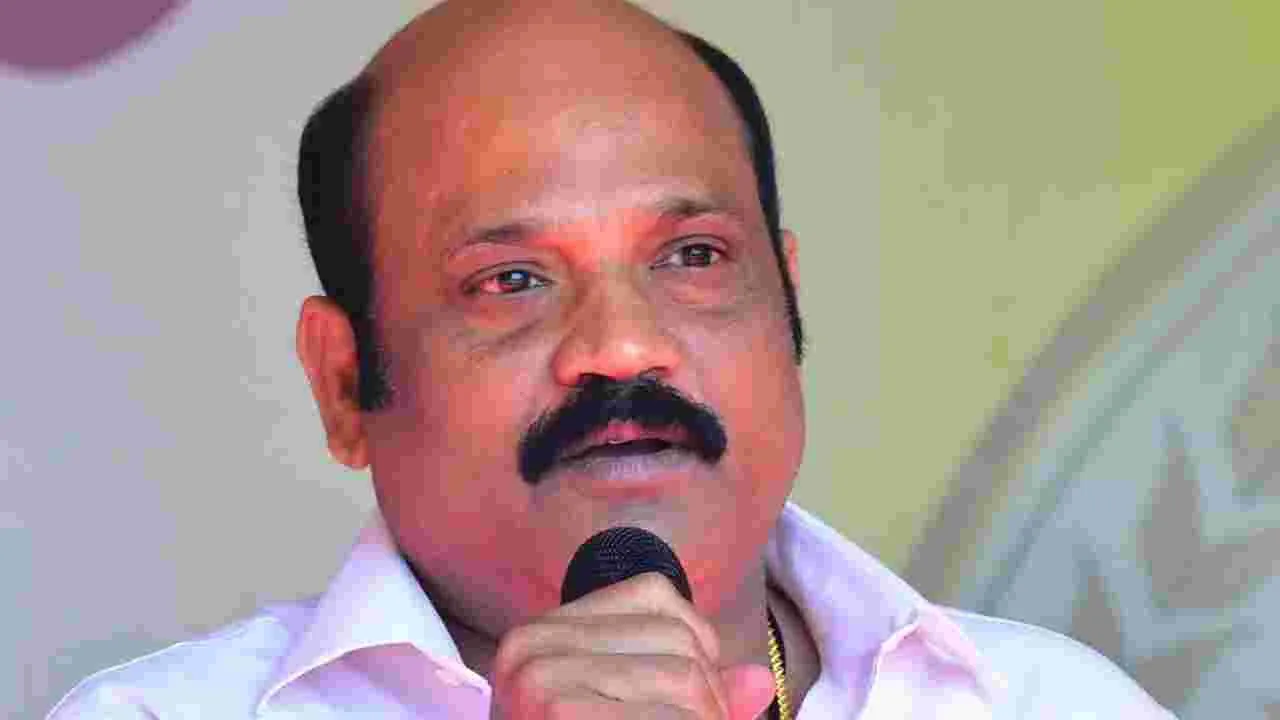 Yarlagadda Venkatrao: వైసీపీవి పిచ్చి ప్రేలాపనలు: ఎమ్మెల్యే యార్లగడ్డ